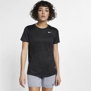 Nike Dri-FIT Legend Women's Training T-Shirt